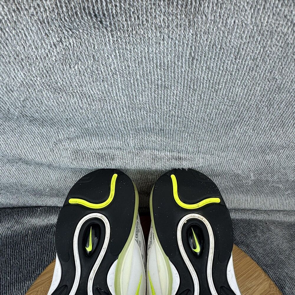Nike Air Max 97 Shoes Youth Size 7Y White Volt Logo Print GS 921522-108 Running - Picture 8 of 10